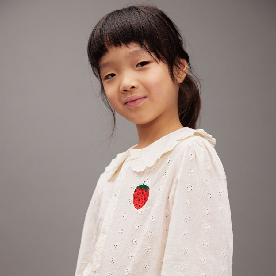[mini rodini]   Strawberry emb schiffli blouse