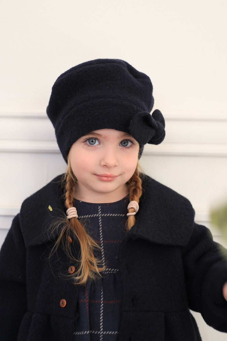 [1+ in the family]   ANNE