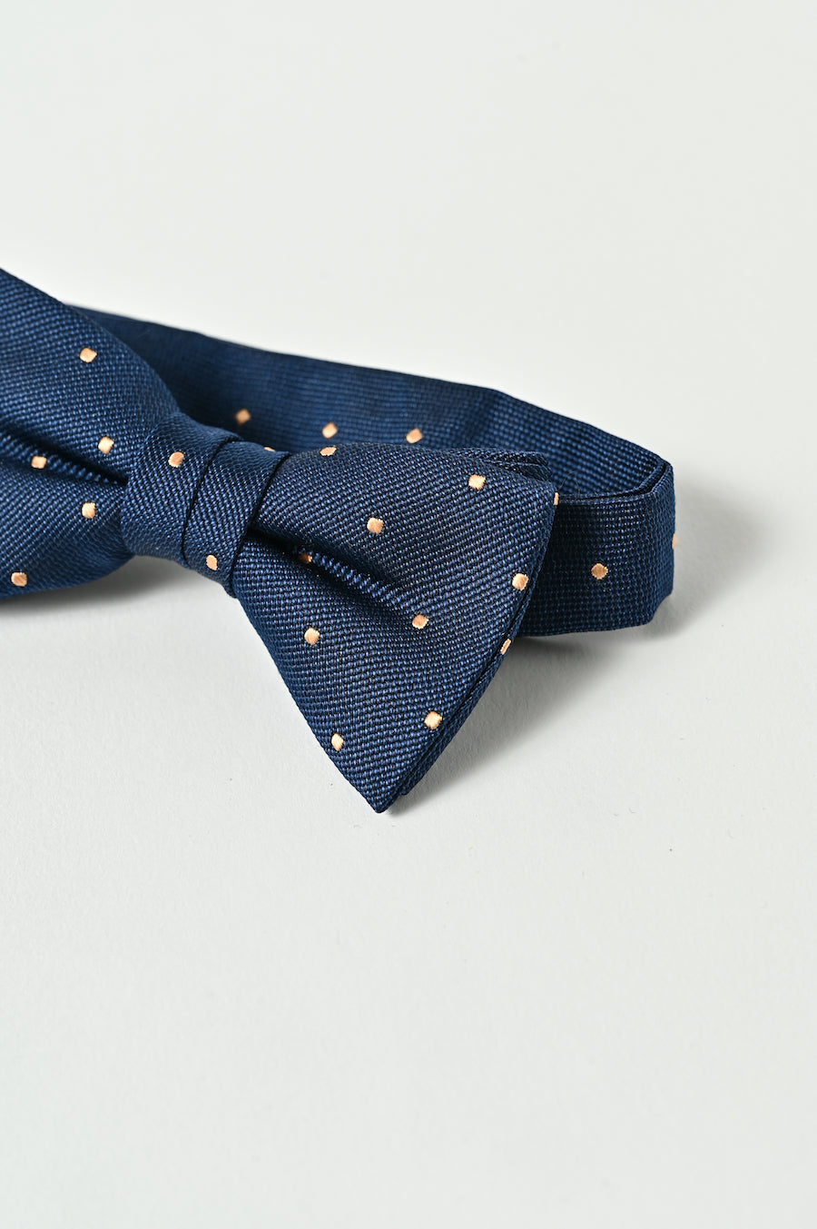 [East End Highlanders]   Dot Bow Tie