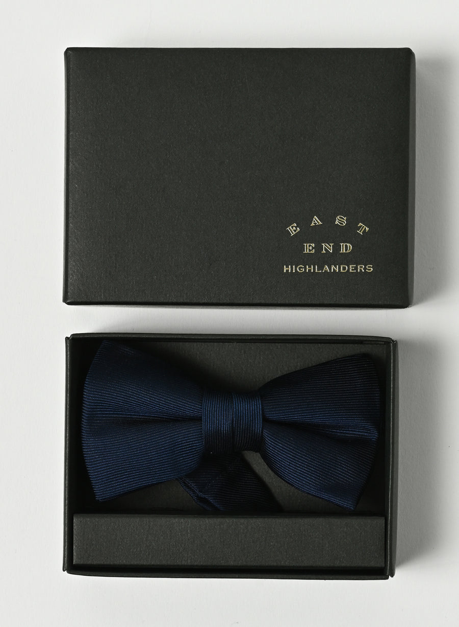 [East End Highlanders]   Solid Bow Tie