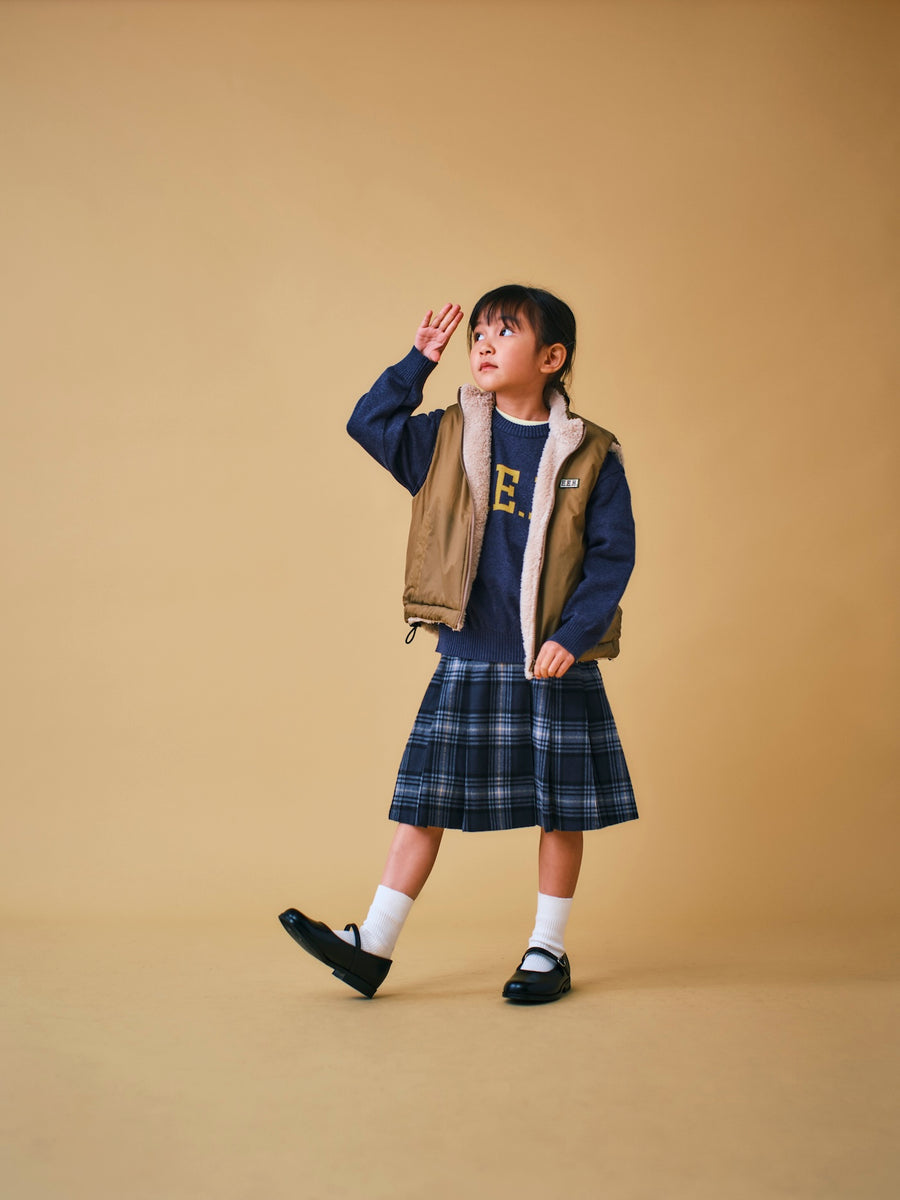 [East End Highlanders]   Lettered Knit