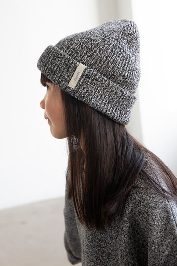 [Facade]   Beanie