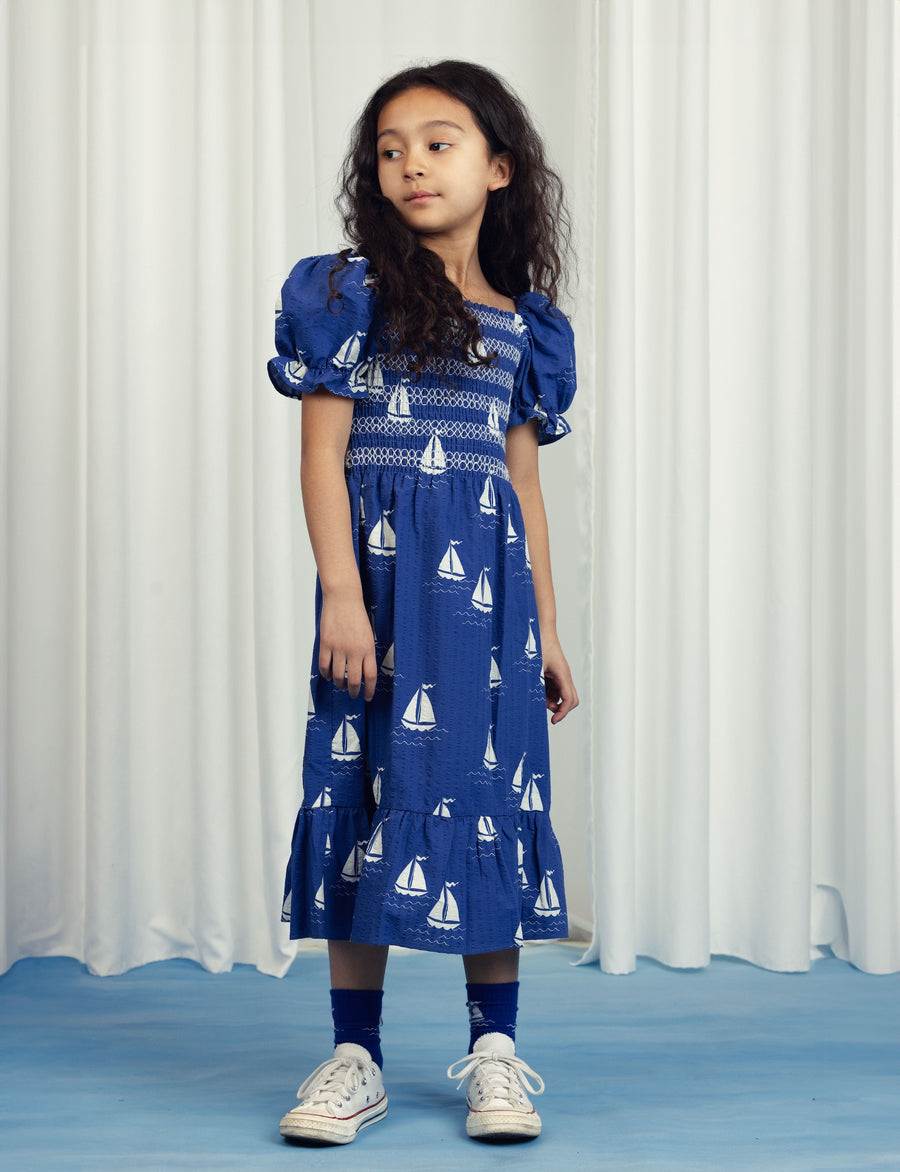 [mini rodini]   Sailing boats aop woven smock dress