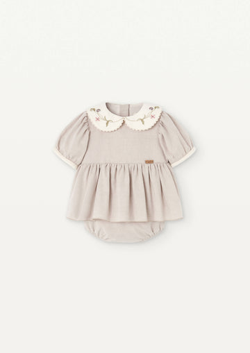 [Popelin]   romper suit with baby collar