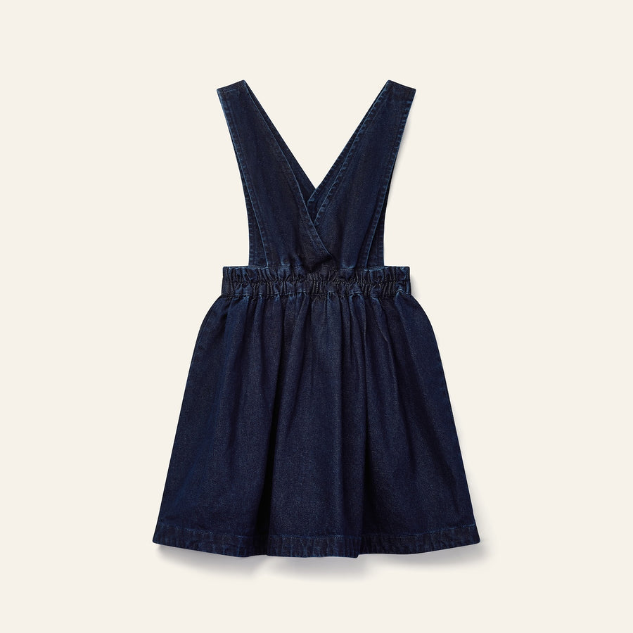 [Wynken]   ANNKA PINAFORE